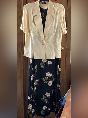 Light Yellow Short Sleeve Blazer with Black Floral Dress